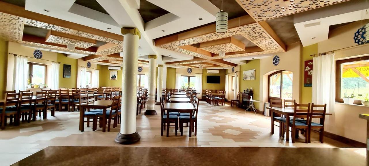 Gosciniec Na Stoku Pokoje 2,3,4 Osobowe, Cisza, Spokoj, Widok Na Stok Narciarski, Lasy, Laki Bobliwo Exterior photo