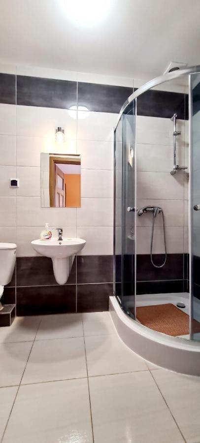 Gosciniec Na Stoku Pokoje 2,3,4 Osobowe, Cisza, Spokoj, Widok Na Stok Narciarski, Lasy, Laki Bobliwo Exterior photo