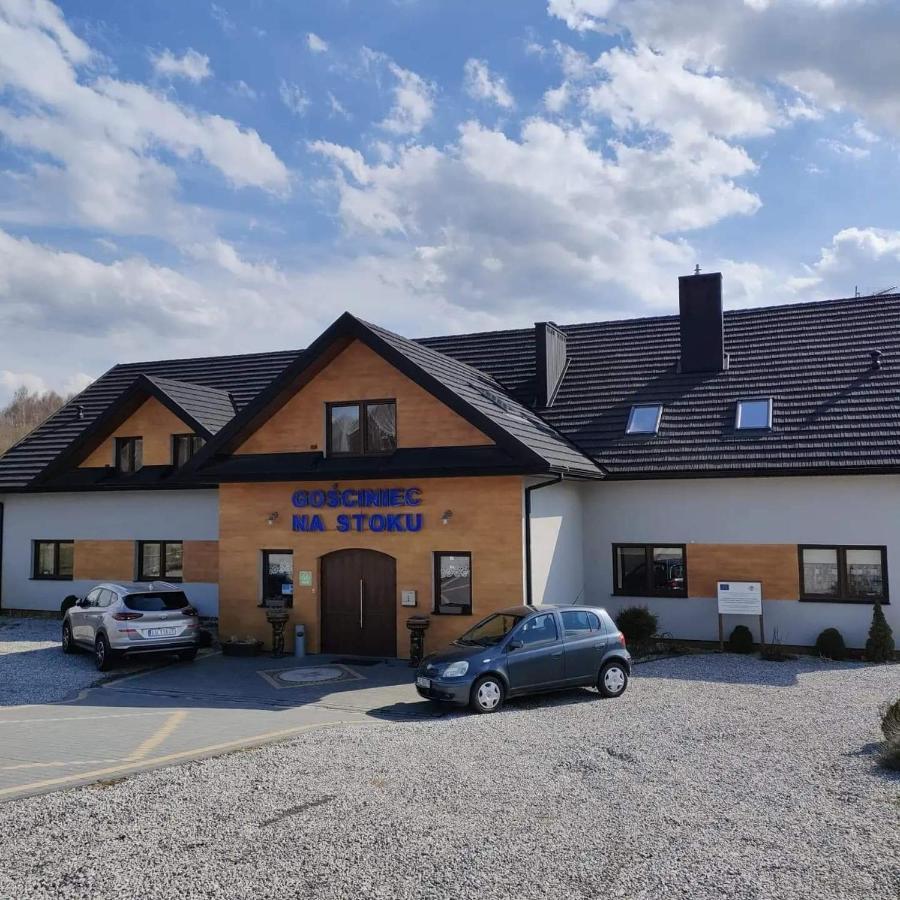 Gosciniec Na Stoku Pokoje 2,3,4 Osobowe, Cisza, Spokoj, Widok Na Stok Narciarski, Lasy, Laki Bobliwo Exterior photo