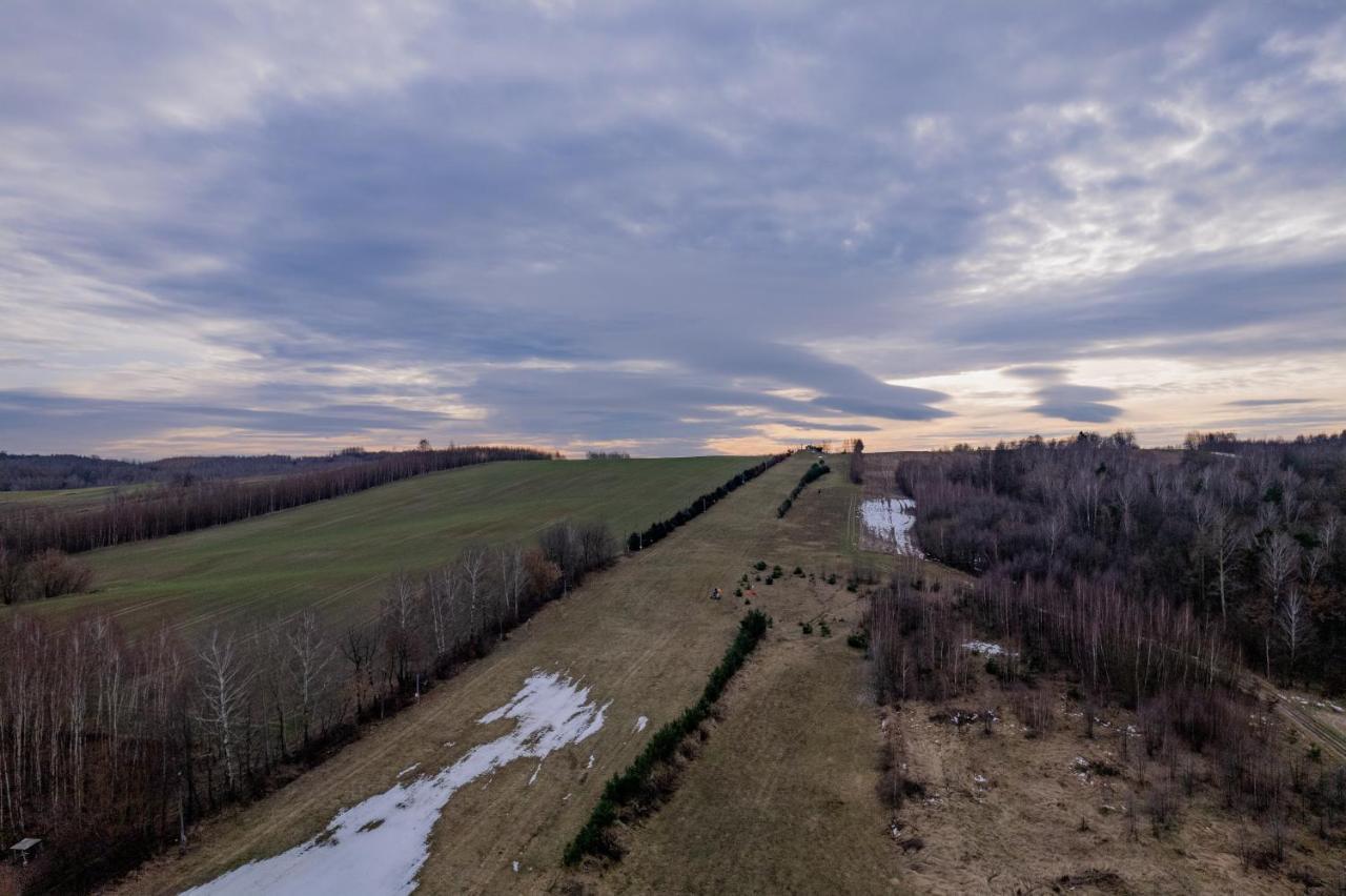 Gosciniec Na Stoku Pokoje 2,3,4 Osobowe, Cisza, Spokoj, Widok Na Stok Narciarski, Lasy, Laki Bobliwo Exterior photo