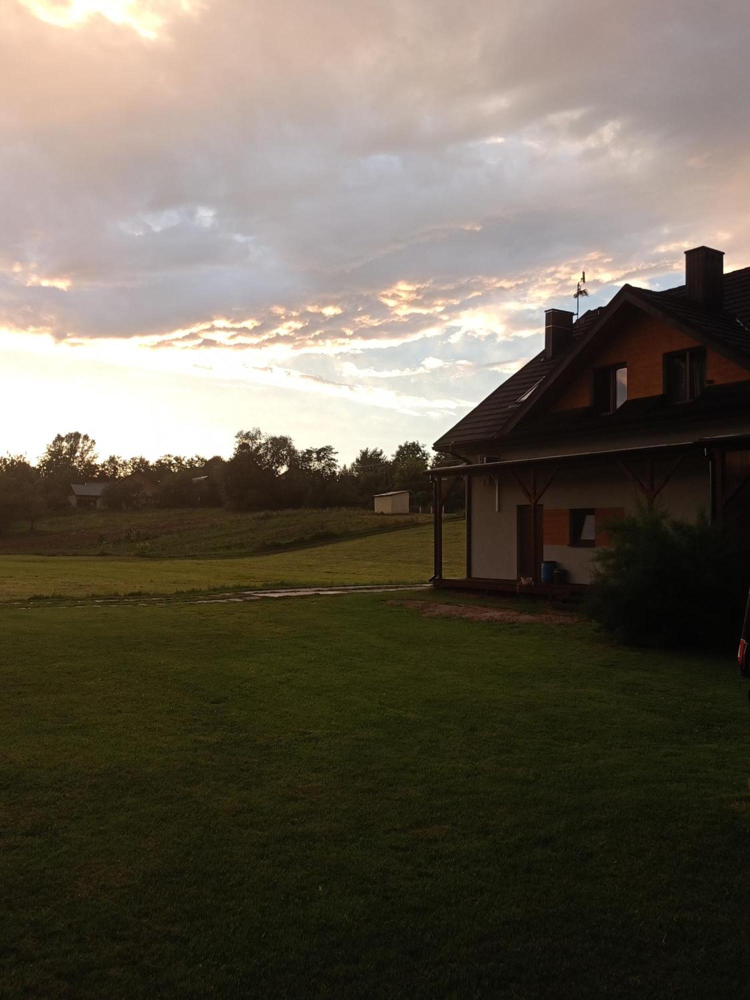 Gosciniec Na Stoku Pokoje 2,3,4 Osobowe, Cisza, Spokoj, Widok Na Stok Narciarski, Lasy, Laki Bobliwo Exterior photo